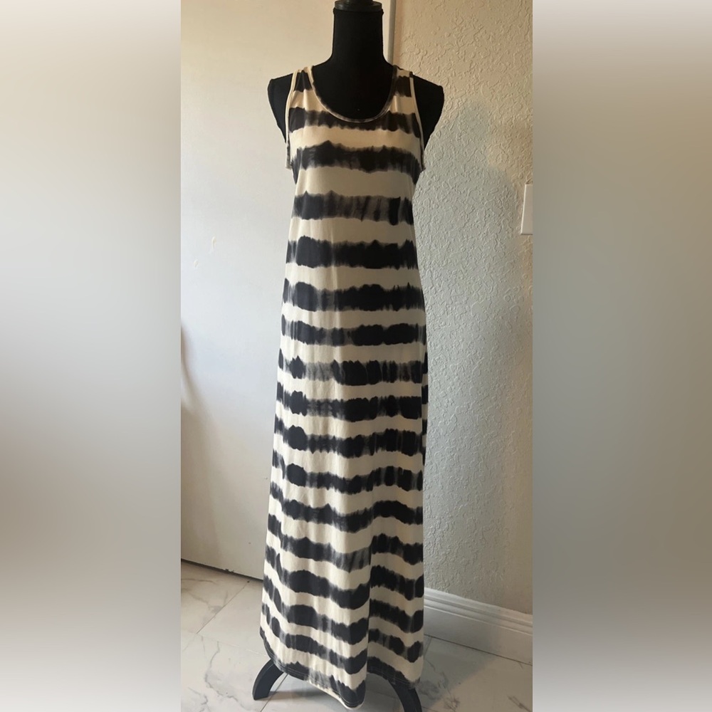 5th & Love Women’s Grey & Beige Print Adjustable Straps Maxi Dress Size Small